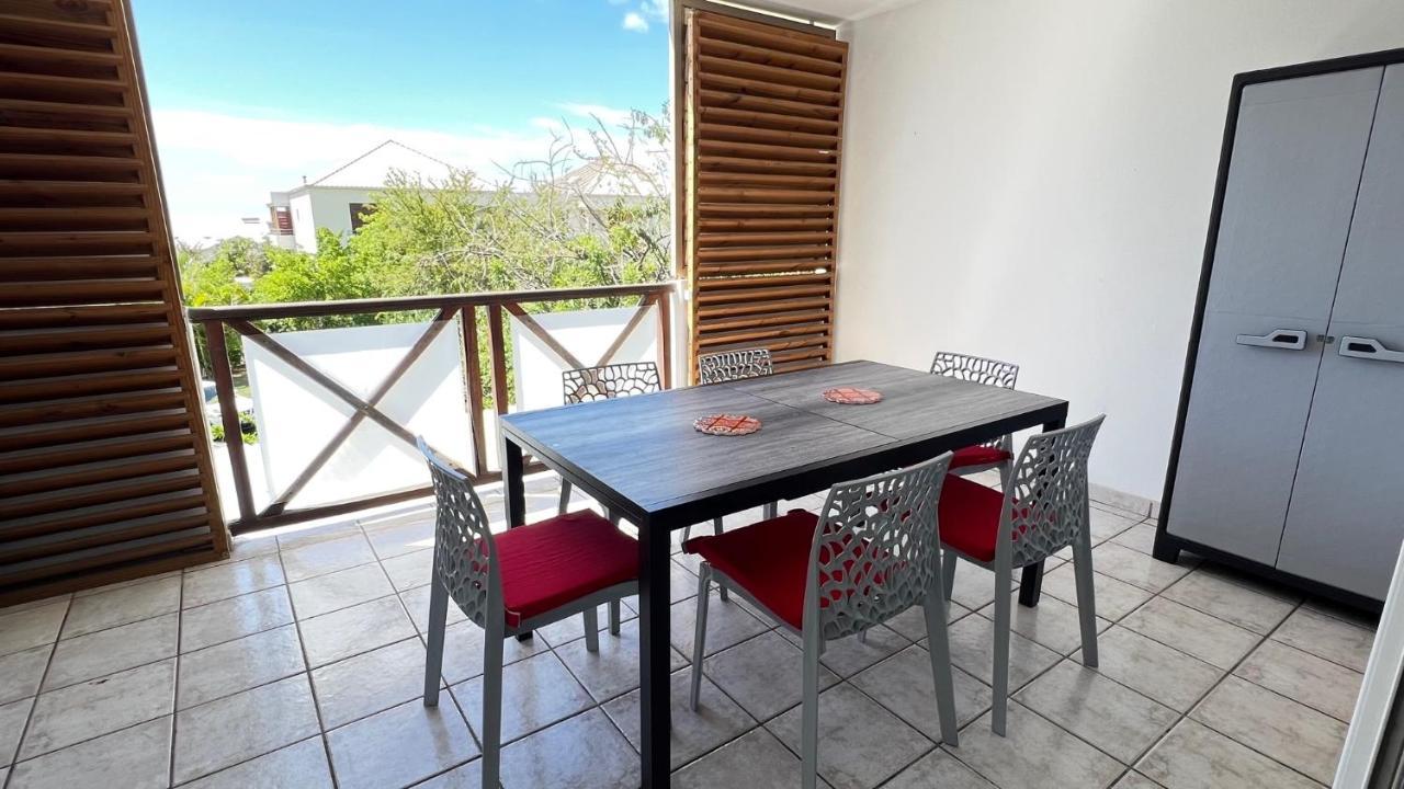 L'Eden Cocoon 3 Etoiles Proche Plage Saint Gilles Les Bains Ngoại thất bức ảnh